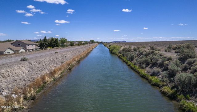 1334 Rouge River Road, Fernley, NV 89408