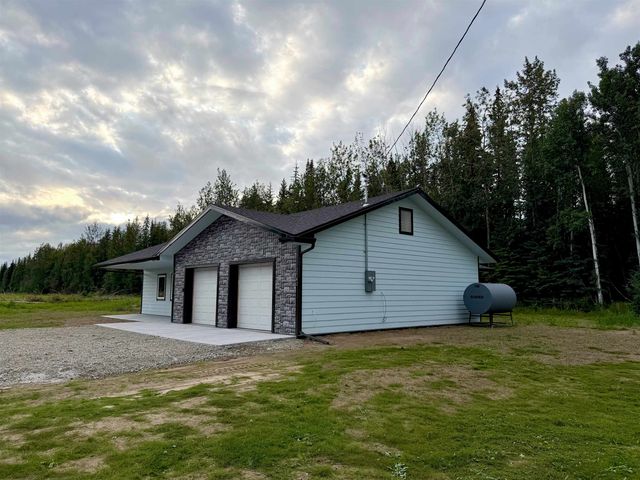 2542 BEDFORD LOOP, North Pole, AK 99705