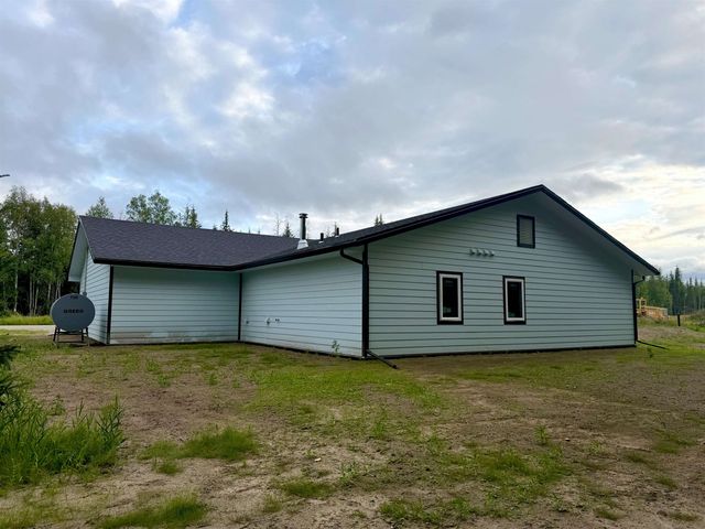 2542 BEDFORD LOOP, North Pole, AK 99705