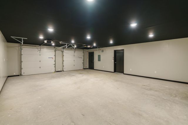 2542 BEDFORD LOOP, North Pole, AK 99705