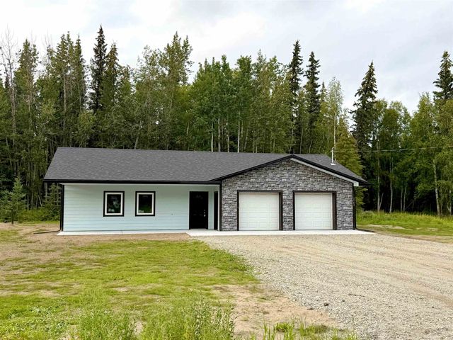2542 BEDFORD LOOP, North Pole, AK 99705