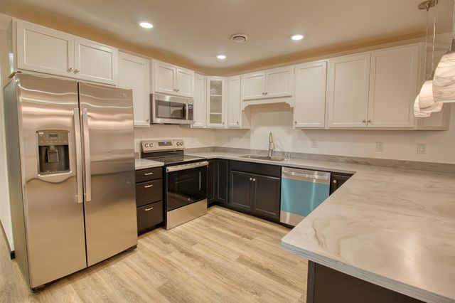 2542 BEDFORD LOOP, North Pole, AK 99705