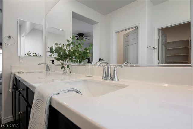 1820 Laramie Ridge Street, Henderson, NV 89002