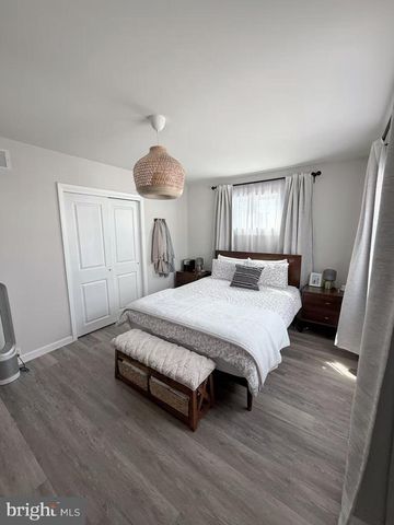 1427 SAINT CHARLES PL, Abington, PA 19001