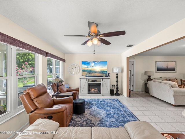 6558 Pine Meadows Drive, Spring Hill, FL 34606