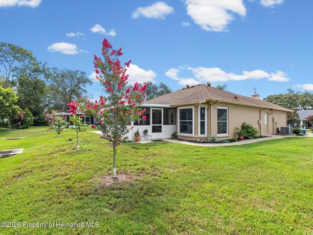 6558 Pine Meadows Drive, Spring Hill, FL 34606