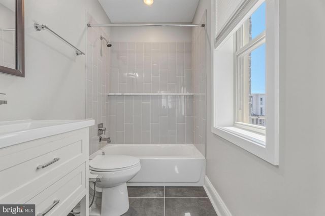 3424 CHESTNUT AVE, Baltimore, MD 21211