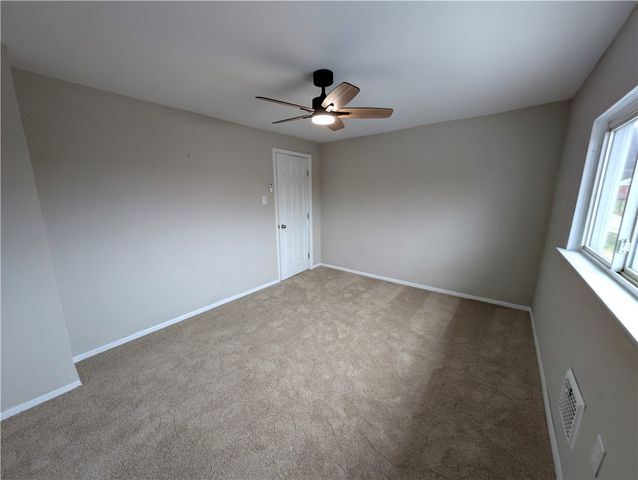 752 Crawford Road, East Bethlehem, PA 15333