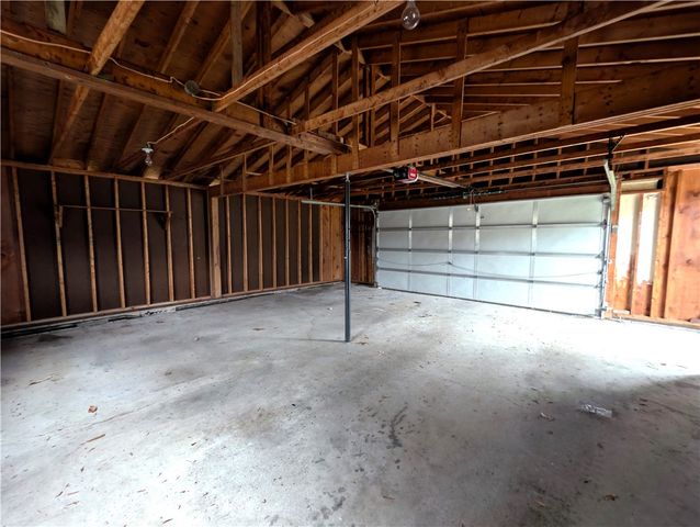 752 Crawford Road, East Bethlehem, PA 15333