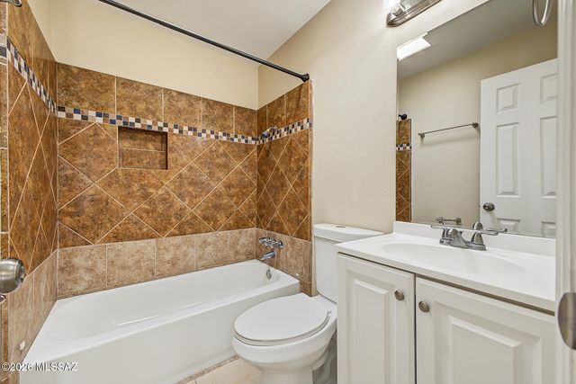 6755 E Hawk Drive, Tucson, AZ 85730