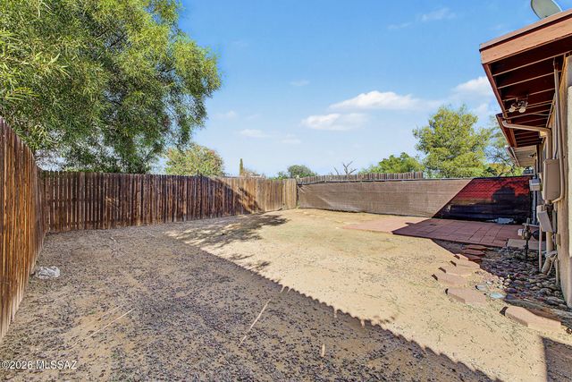 6755 E Hawk Drive, Tucson, AZ 85730
