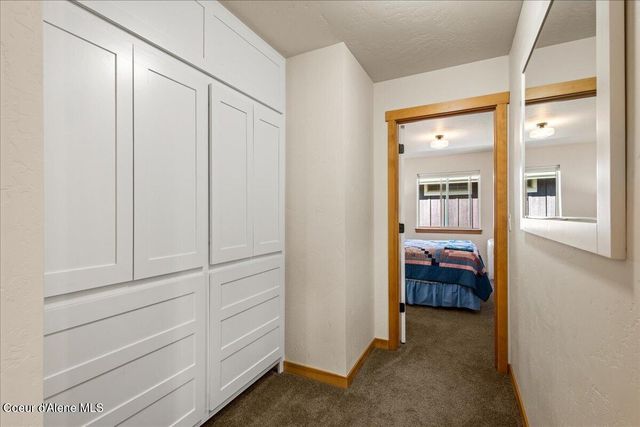 3242 Swift Water LN, Coeur D'alene, ID 83814