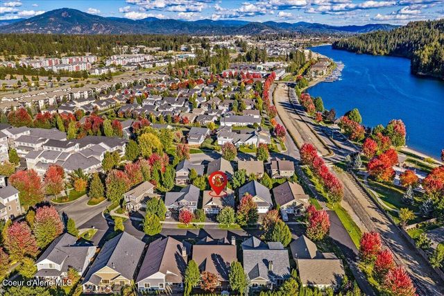 3242 Swift Water LN, Coeur D'alene, ID 83814