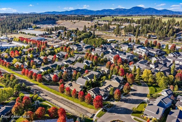 3242 Swift Water LN, Coeur D'alene, ID 83814