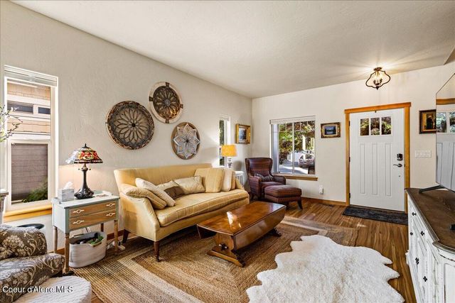 3242 Swift Water LN, Coeur D'alene, ID 83814