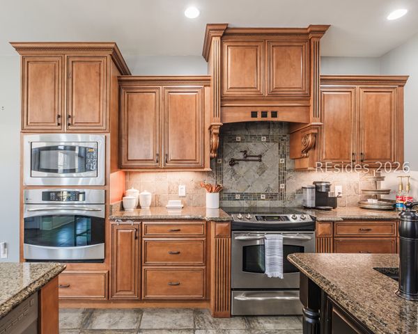 41 Belfield Dr, Ridgeland, SC 29936