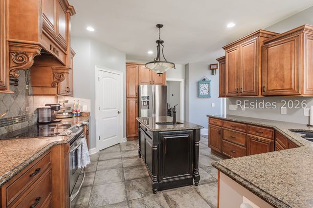 41 Belfield Dr, Ridgeland, SC 29936