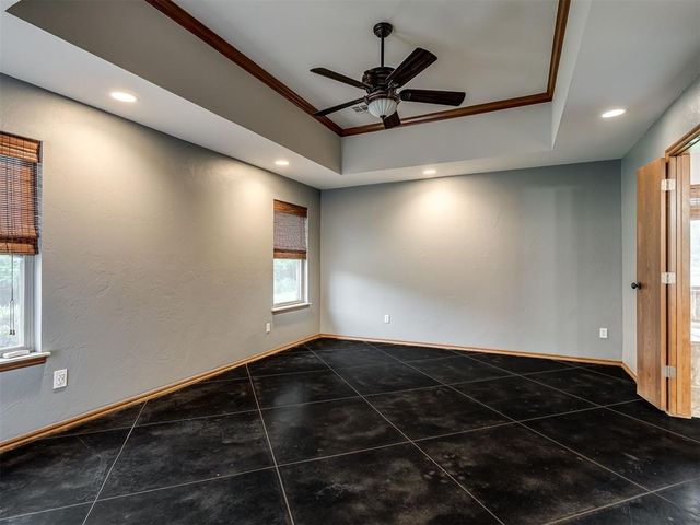 2805 NE Edmond Road, Piedmont, OK 73078
