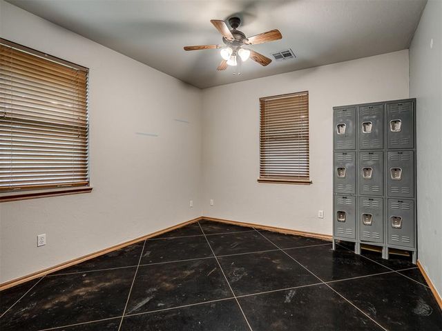 2805 NE Edmond Road, Piedmont, OK 73078