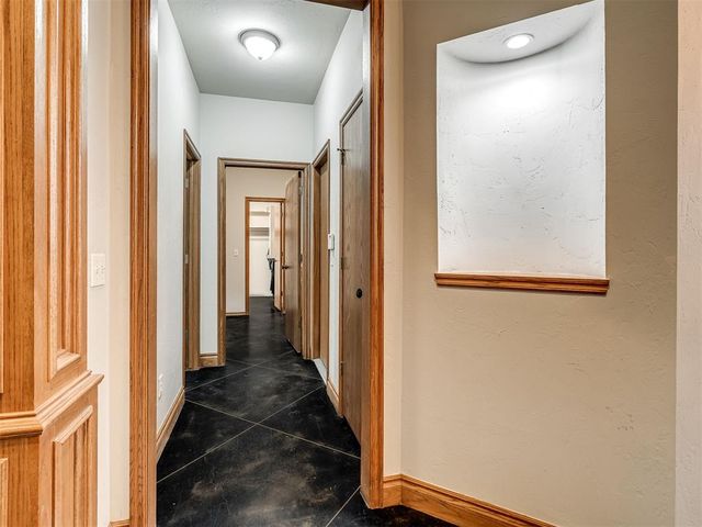 2805 NE Edmond Road, Piedmont, OK 73078