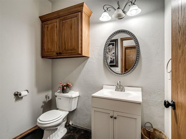 2805 NE Edmond Road, Piedmont, OK 73078