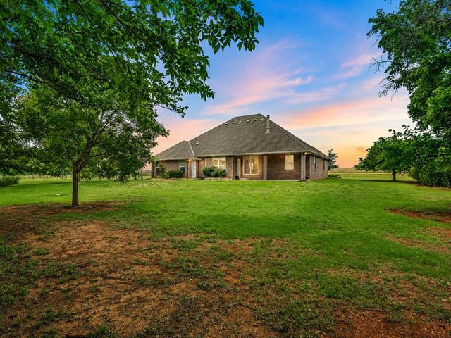 2805 NE Edmond Road, Piedmont, OK 73078