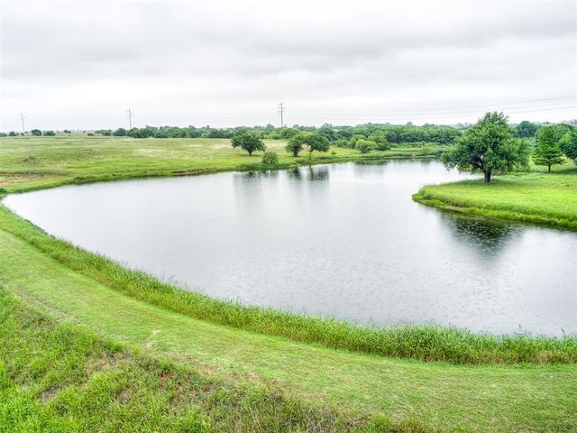 2805 NE Edmond Road, Piedmont, OK 73078
