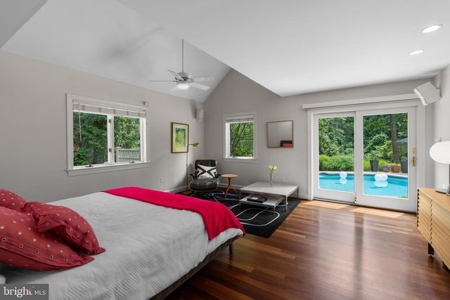 301 EATONS LANDING DR, Annapolis, MD 21401