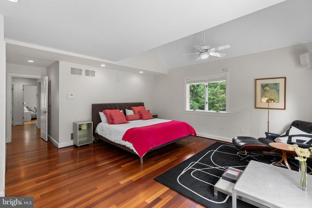 301 EATONS LANDING DR, Annapolis, MD 21401