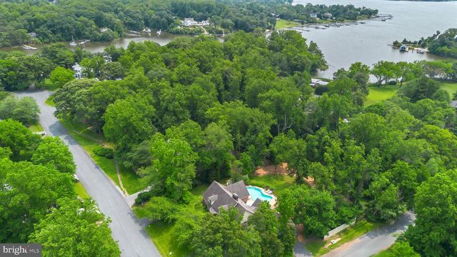 301 EATONS LANDING DR, Annapolis, MD 21401