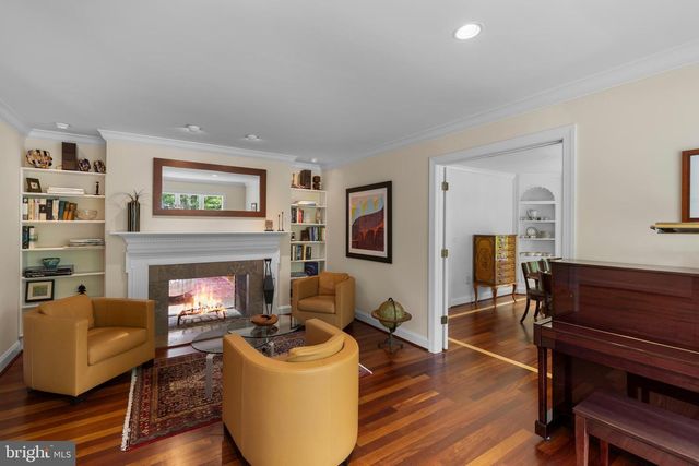 301 EATONS LANDING DR, Annapolis, MD 21401