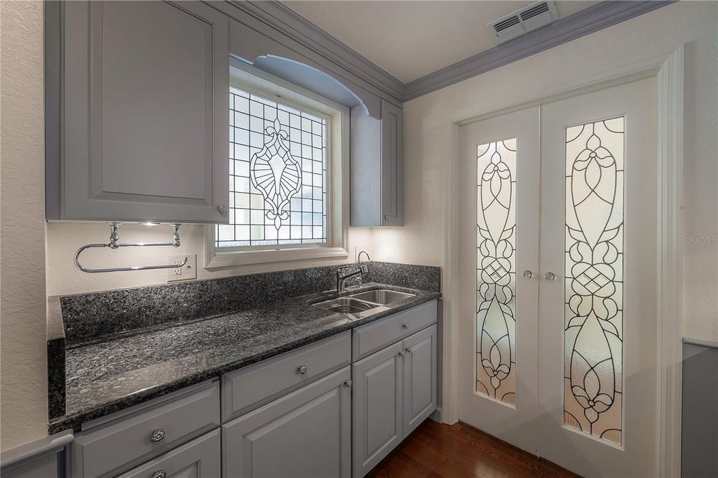 Image 15 of property listing at 700 S HARBOUR ISLAND BOULEVARD 716, Tampa, FL 33602