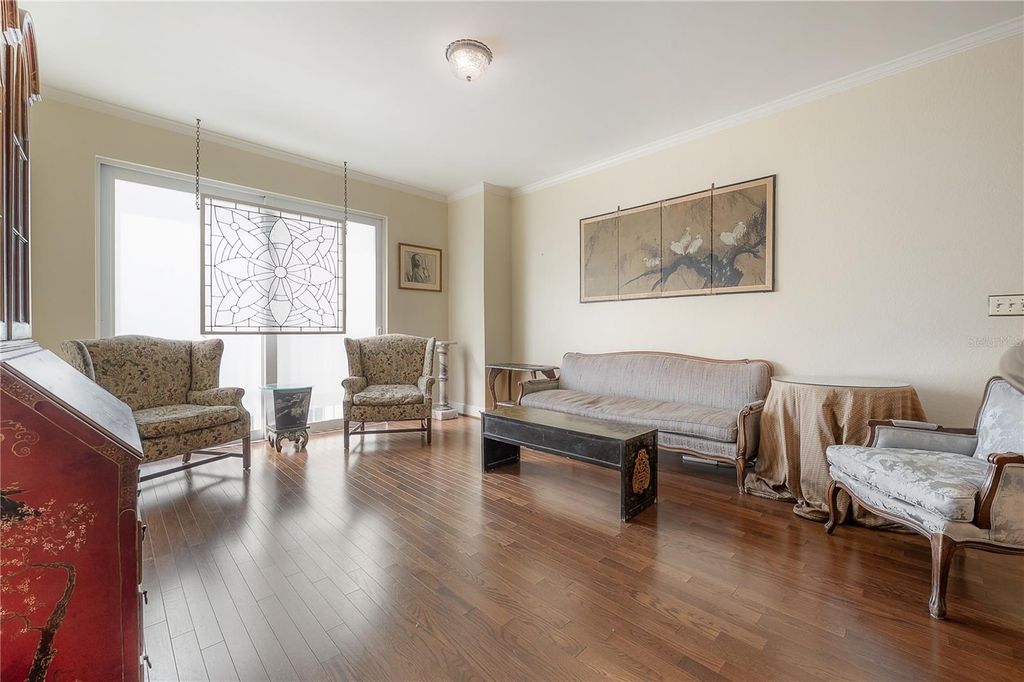 Image 5 of property listing at 700 S HARBOUR ISLAND BOULEVARD 716, Tampa, FL 33602
