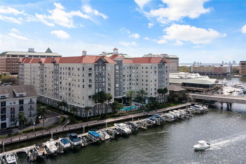 Image 67 of property listing at 700 S HARBOUR ISLAND BOULEVARD 716, Tampa, FL 33602