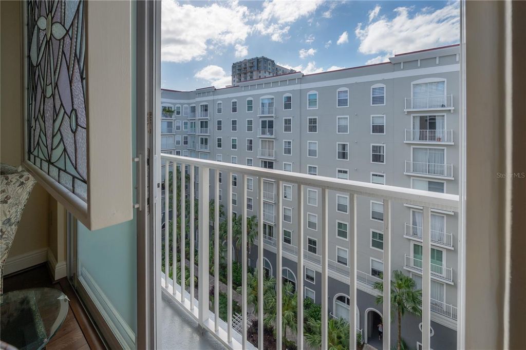 Image 8 of property listing at 700 S HARBOUR ISLAND BOULEVARD 716, Tampa, FL 33602