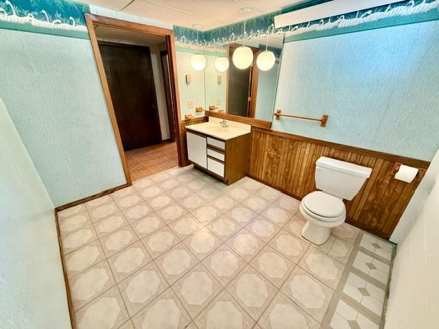 1588 48th Avenue NE, Willmar, MN 56201
