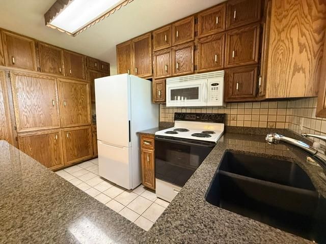 1588 48th Avenue NE, Willmar, MN 56201
