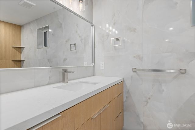 24218 11th Avenue S, Des Moines, WA 98198