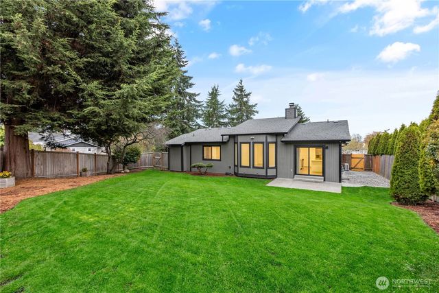 24218 11th Avenue S, Des Moines, WA 98198