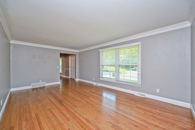 7226 Crinstead Court, Madeira, OH 45243