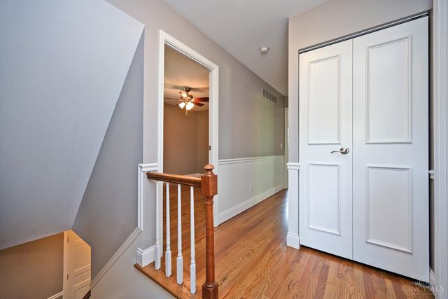 7226 Crinstead Court, Madeira, OH 45243