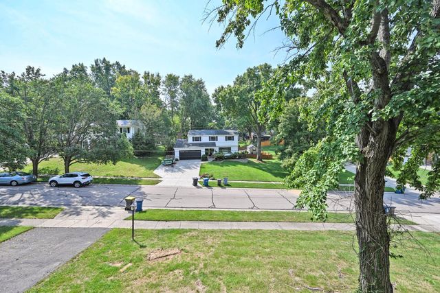 7226 Crinstead Court, Madeira, OH 45243