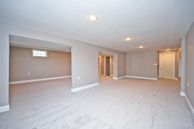7226 Crinstead Court, Madeira, OH 45243