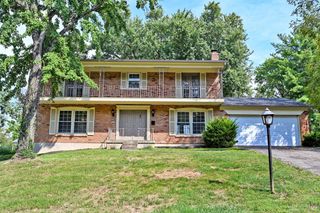 7226 Crinstead Court, Madeira, OH 45243