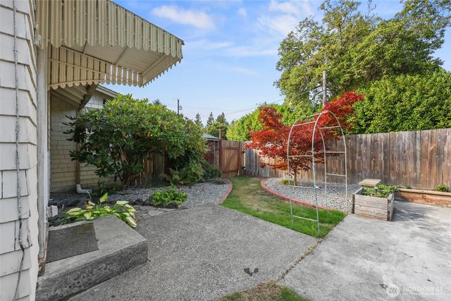 1232 Frederick Street SE, Olympia, WA 98501