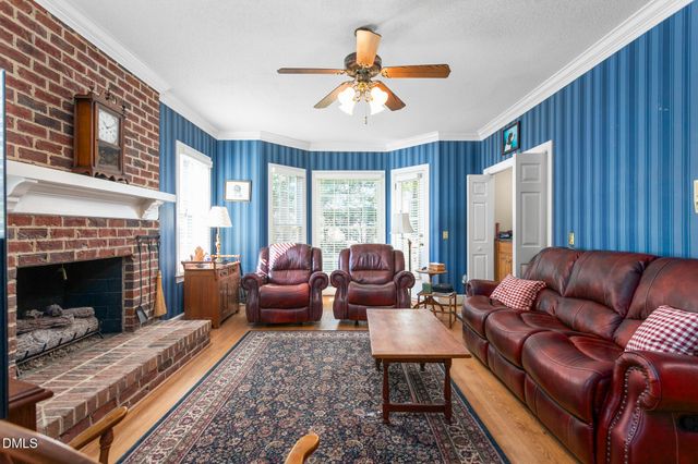 210 Aspen Avenue, Elon, NC 27244