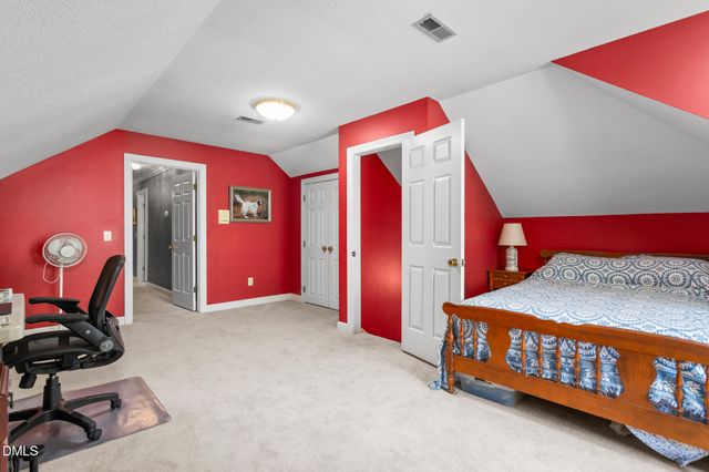 210 Aspen Avenue, Elon, NC 27244
