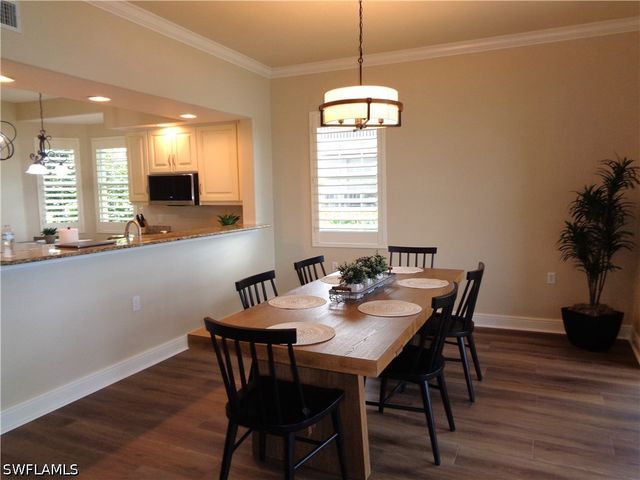 734 Regency Reserve CIR 2701, Naples, FL 34119