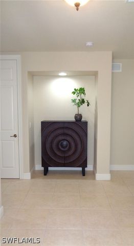 734 Regency Reserve CIR 2701, Naples, FL 34119