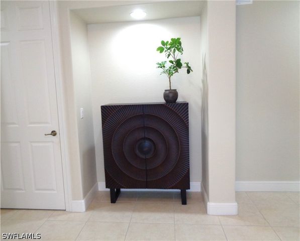 734 Regency Reserve CIR 2701, Naples, FL 34119